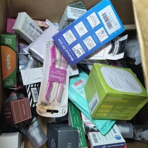 Assorted Beauty and Personal Care Products Liquidation 20+ Items Variety Mix
